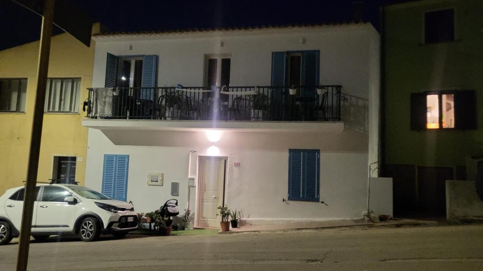 Suite Cornelia Santa Teresa Gallura Exteriör bild